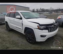 جیپ گراند شیرۆکی